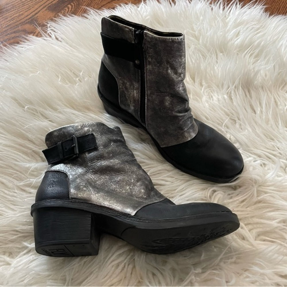 Fly London Dape black silver heeled booties ladies size EU 40